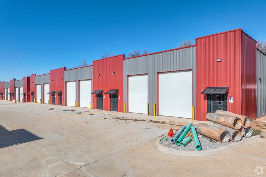 Primary Photo Of 705 Meridian Ave, Oklahoma City Distribution For Lease