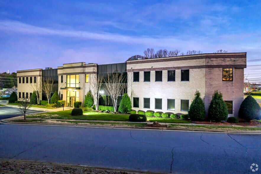 More Photos Of 19109 W Catawba Ave, Cornelius Coworking Space