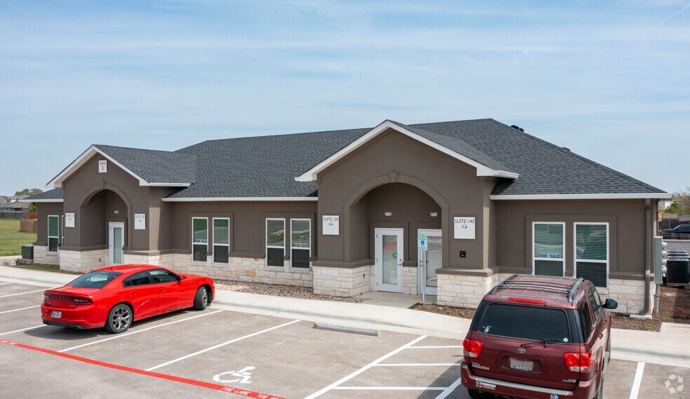 More Photos Of 660 S Bagdad Rd, Leander Loft Creative Space For Sale