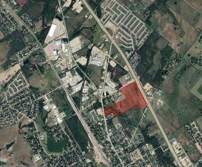 More Photos Of 2051 N Ih-45, Ennis Land For Sale