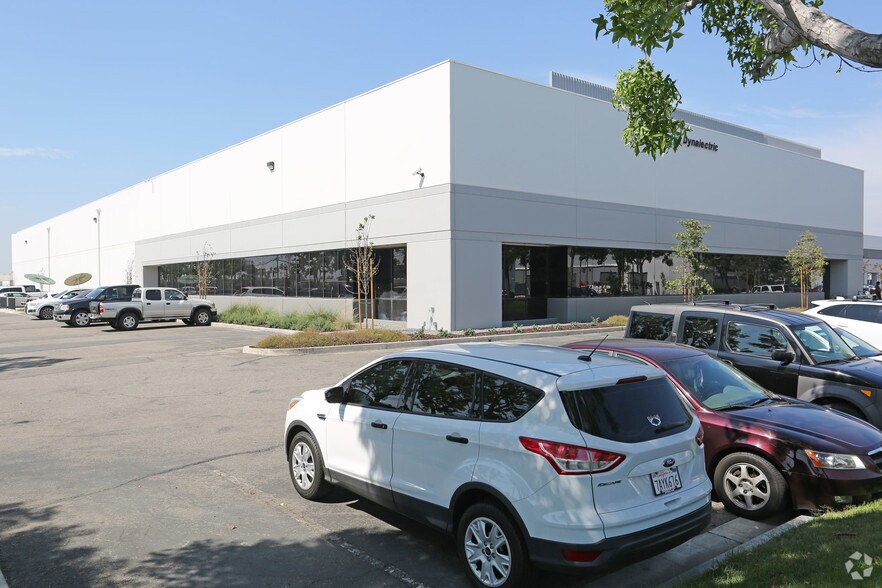 More Photos Of 4462 Corporate Center Dr, Los Alamitos Light Distribution For Lease