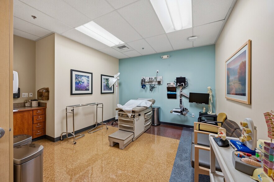 More Photos Of 280 Sierra College Dr, Grass Valley Medical For Sale