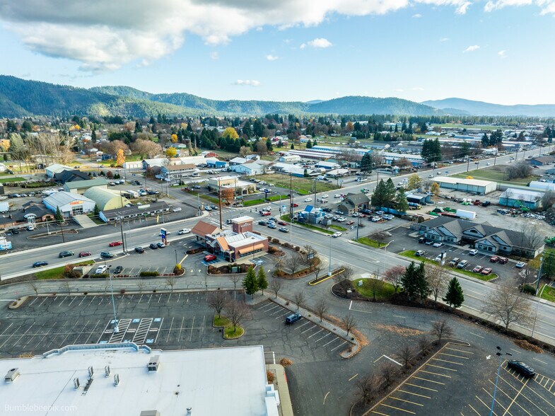 More Photos Of 124 W Hanley Ave, Coeur d'Alene Fast Food For Sale