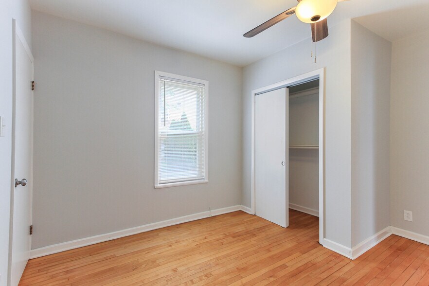 More Photos Of 6046 W Giddings, Chicago Apartments For Sale