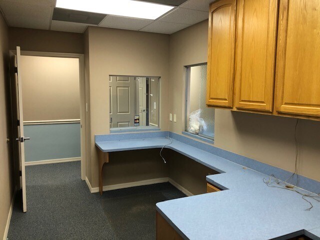 More Photos Of 4535 Tamiami Trl, Port Charlotte Office For Lease