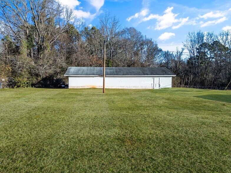 More Photos Of 139 Twilight Rd, Lancaster Religious Facility For Sale