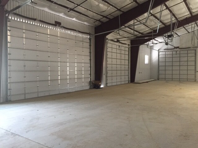 More Photos Of 3750 Hackathorn Ln, Gillette Warehouse For Sale