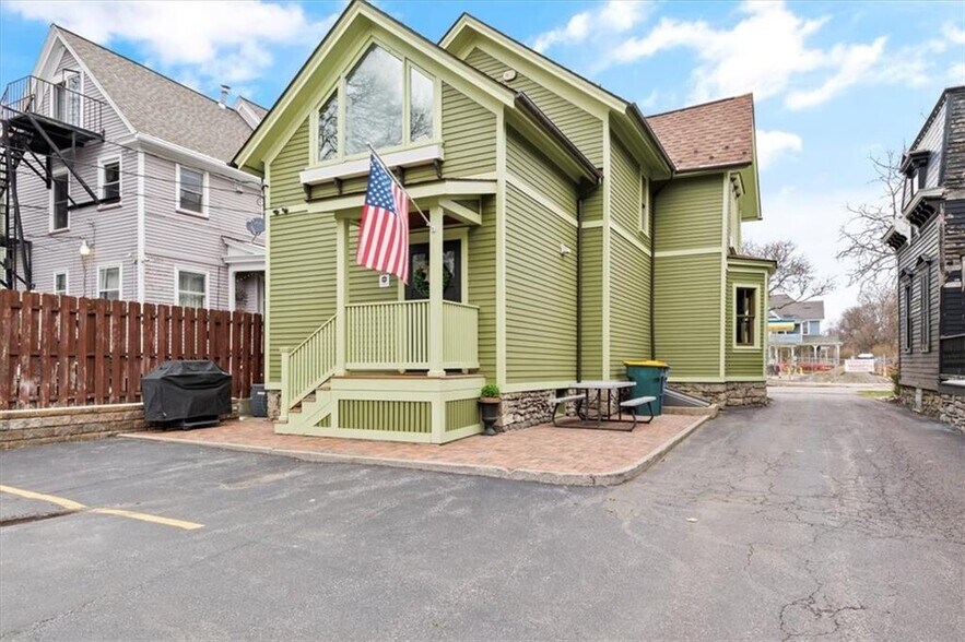 More Photos Of 383 Park Ave, Rochester Office Residential For Sale