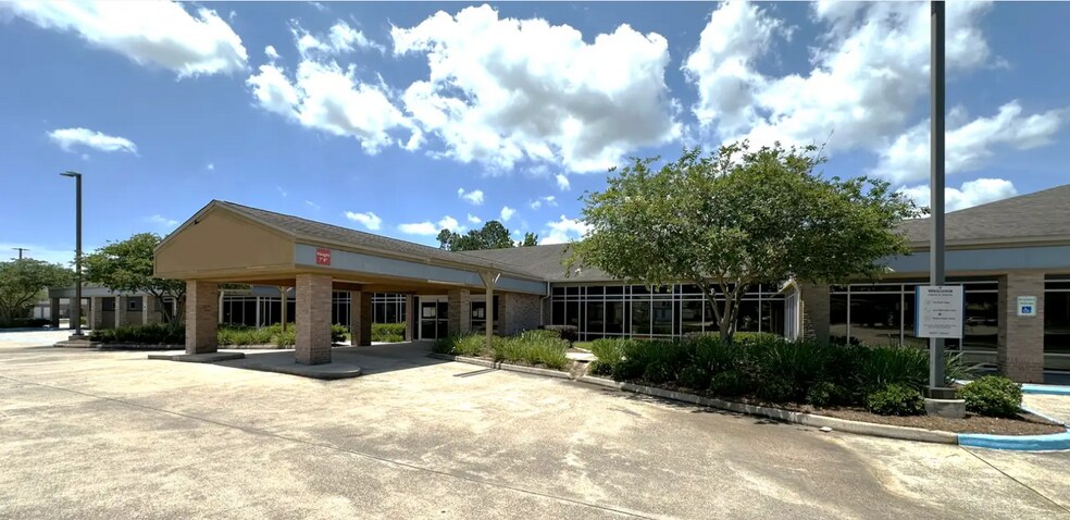 More Photos Of 2750 Gause Blvd E, Slidell Medical For Sale