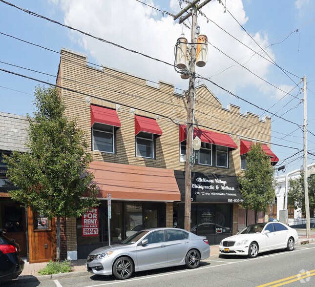 More Photos Of 2704 Grand Ave, Bellmore Storefront Retail Office For Lease