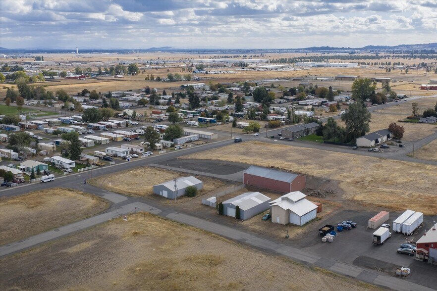 More Photos Of 12825 W 17th Ave, Airway Heights Warehouse For Sale
