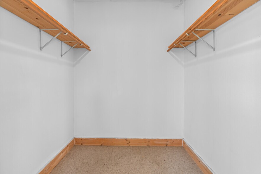 More Photos Of 3012 Bryant Ave S, Minneapolis Multifamily For Sale