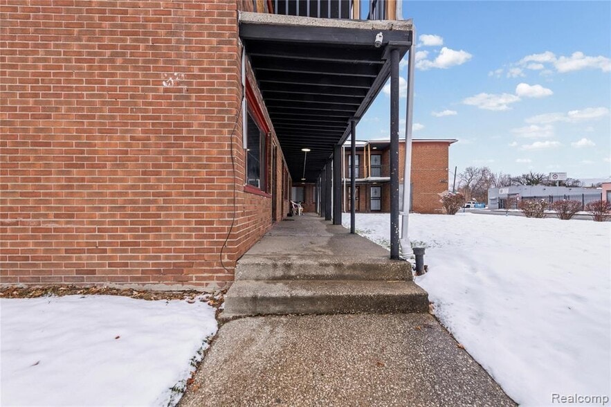 More Photos Of 14801 Joy Rd, Detroit Apartments For Sale