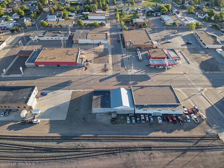 More Photos Of 250 E Villard St, Dickinson Office For Sale