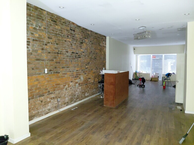 Primary Photo Of 2830 N 22nd St, Philadelphia Storefront Retail Residential For Lease