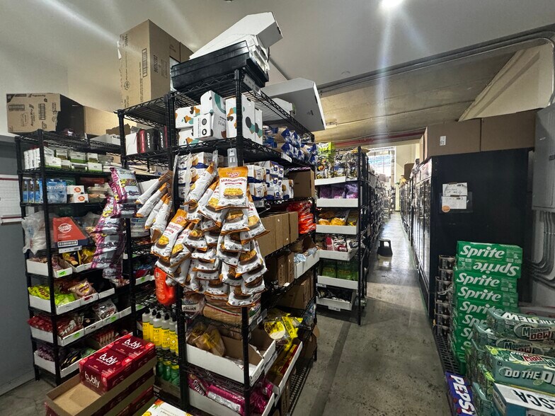 More Photos Of 82 Suydam St, Brooklyn General Retail For Lease