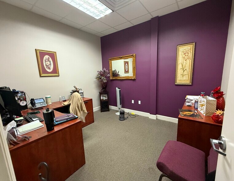 More Photos Of 1901 Mason Ave, Daytona Beach Medical For Lease