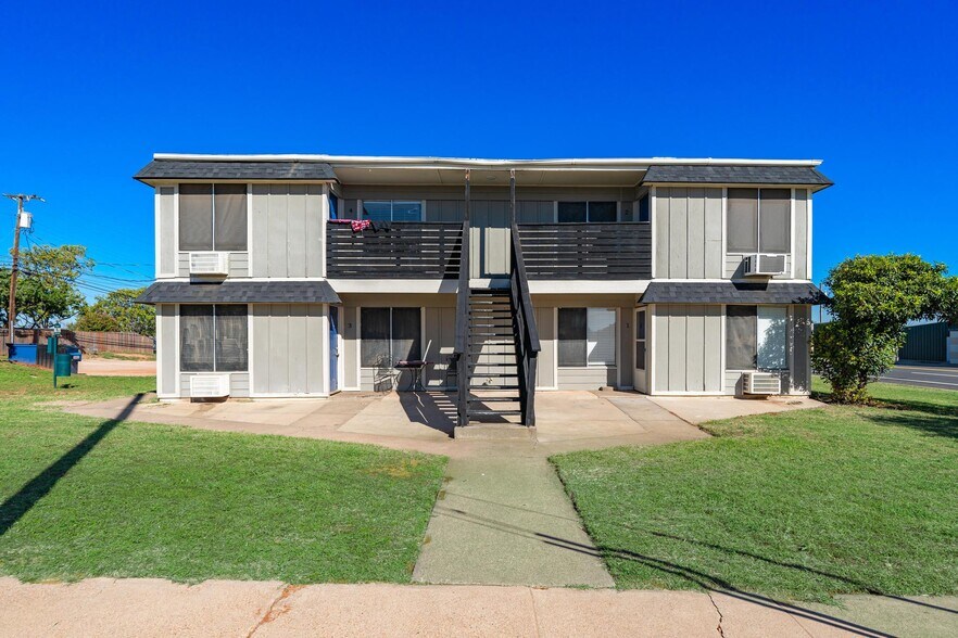 More Photos Of 501 Elm St, Sweetwater Apartments For Sale
