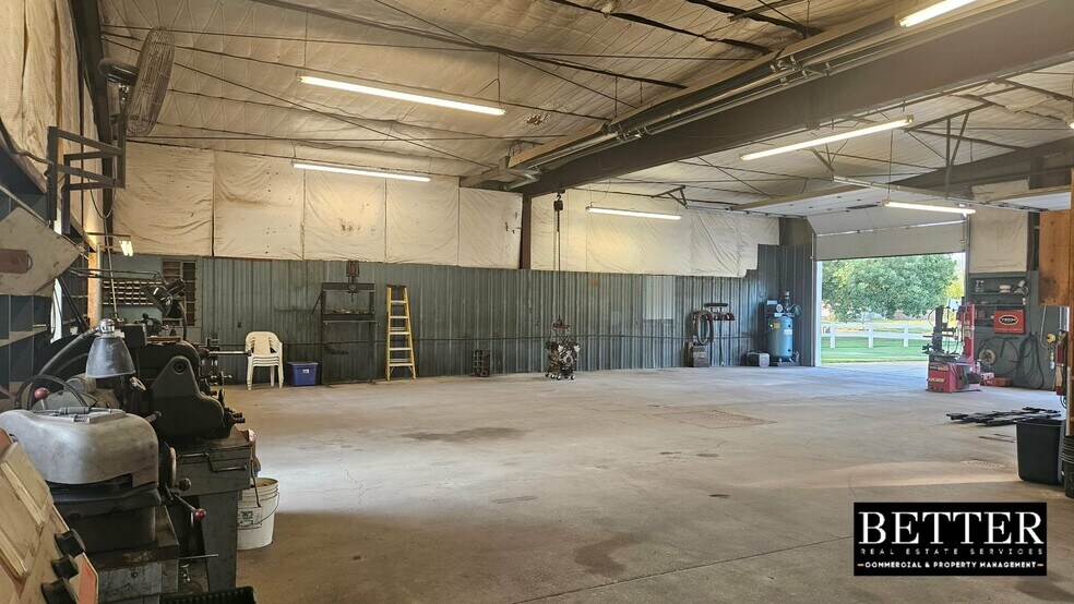 More Photos Of 408 Strickler St, Waco Flex For Sale