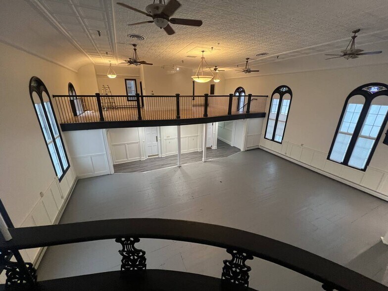 More Photos Of 45 Pearl St, Portsmouth Office For Lease