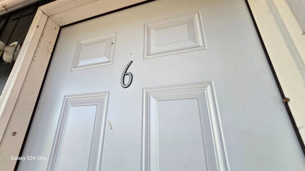 More Photos Of 1412-1418 Armstrong Ave, Knoxville Apartments For Sale
