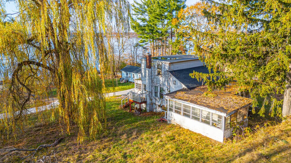 More Photos Of 1192 Route 9P, Saratoga Springs Hotel For Sale