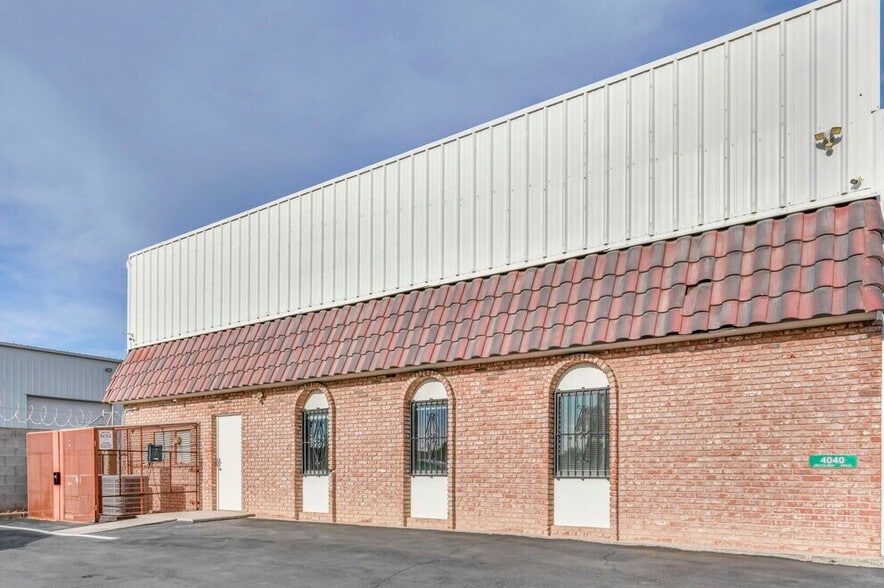 Primary Photo Of 4040 Arcata Way, North Las Vegas Light Manufacturing For Lease