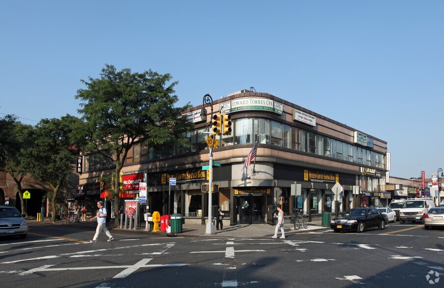 More Photos Of 7050 Austin St, Forest Hills Storefront Retail Office For Lease