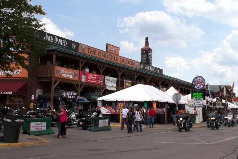 More Photos Of 931 1st St, Sturgis Bar For Sale