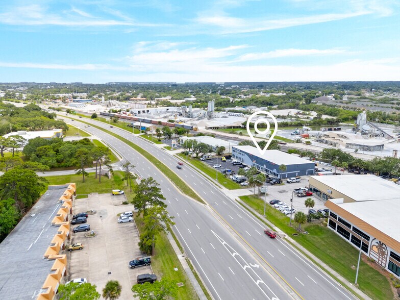 More Photos Of 2774 N Harbor City Blvd, Melbourne Freestanding For Lease