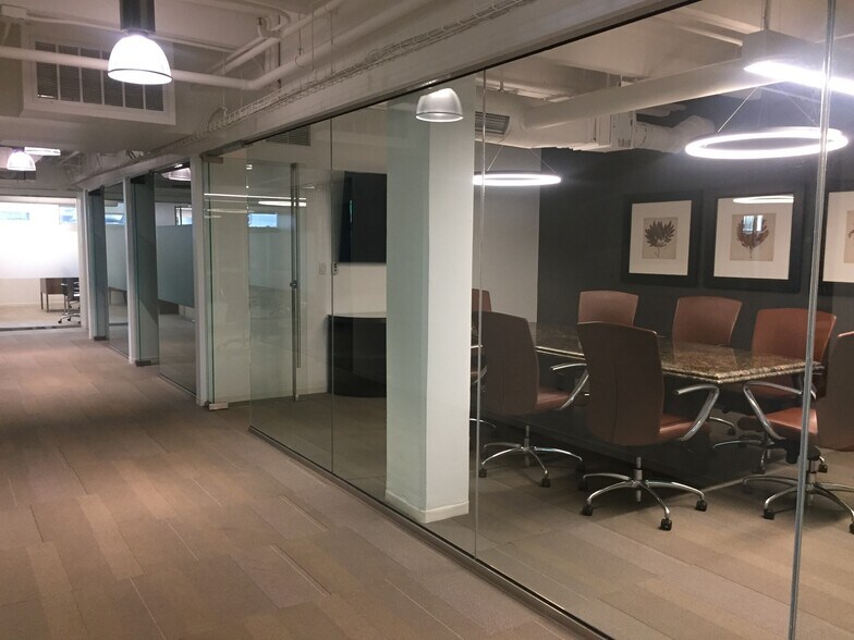 More Photos Of 400 S Broadway, Denver Office For Lease