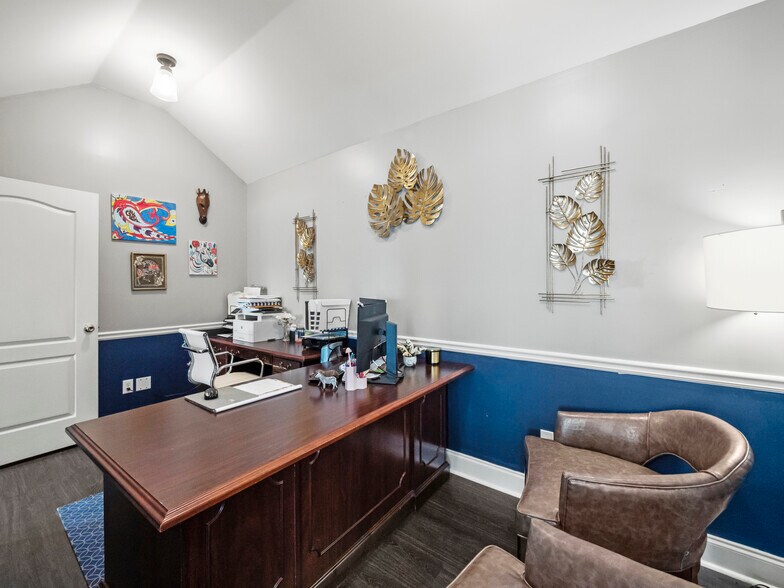 More Photos Of 1937 Robertson Loop Rd, Clarkesville Freestanding For Sale