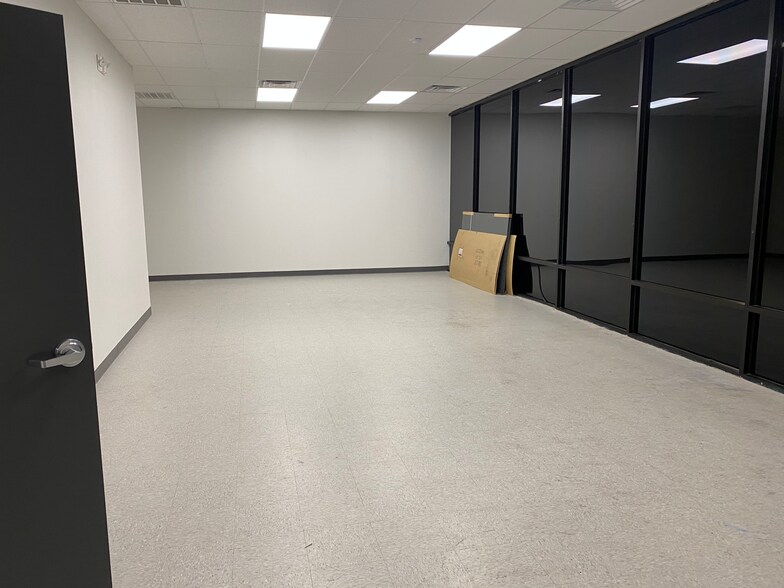 More Photos Of 19214 Clay Rd, Katy Unknown For Lease