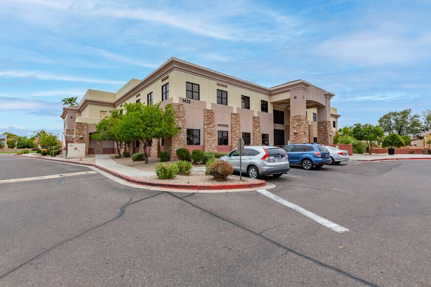 More Photos Of 1425 W Elliot Rd, Gilbert Medical For Lease