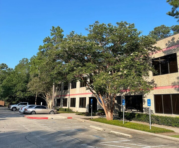 Primary Photo Of 1600 Lake Front Cir, The Woodlands Office For Sale