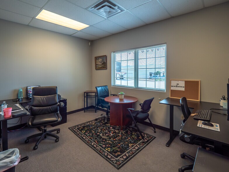 More Photos Of 13405 Immanuel Rd, Pflugerville Light Distribution For Lease