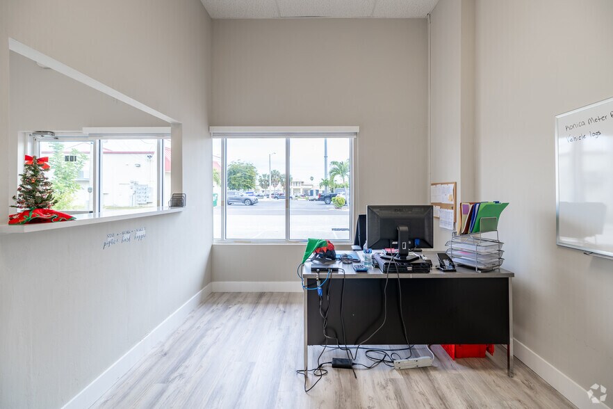 More Photos Of 3100 Del Prado Blvd S, Cape Coral Office For Sale