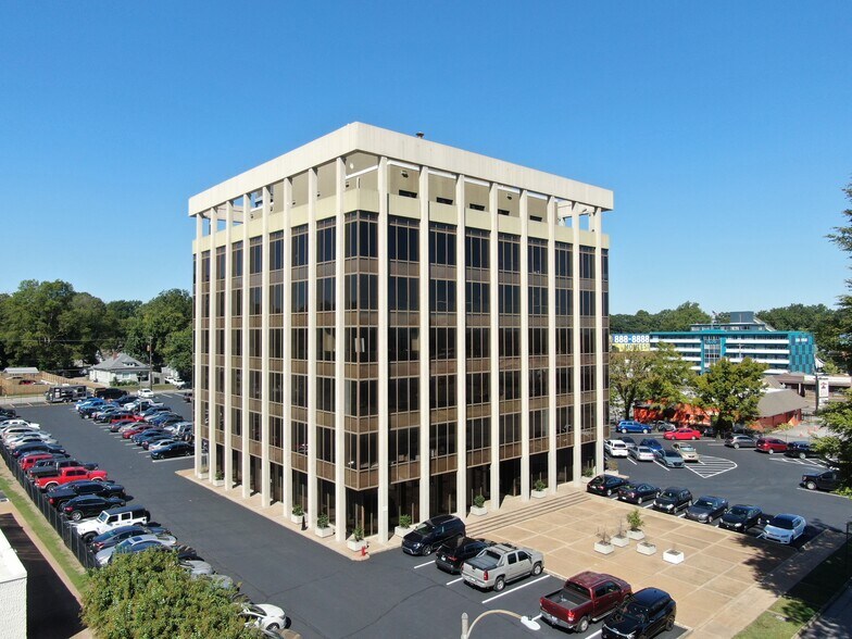 Primary Photo Of 2714 Union Avenue Ext, Memphis Office For Sale