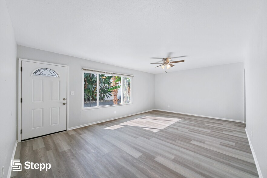 More Photos Of 1050 Gaviota Ave, Long Beach Apartments For Sale