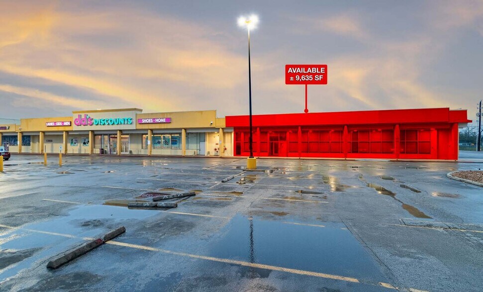 Primary Photo Of 3500-3800 Little York Rd, Houston General Retail For Lease