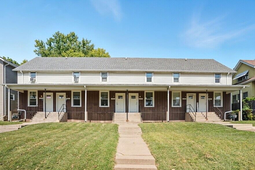 More Photos Of 1604 W 9th St, Davenport Multifamily For Sale