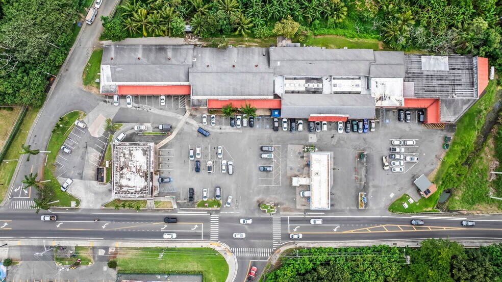 More Photos Of 41-1537 Kalanianaloe Hwy, Waimanalo General Retail For Sale