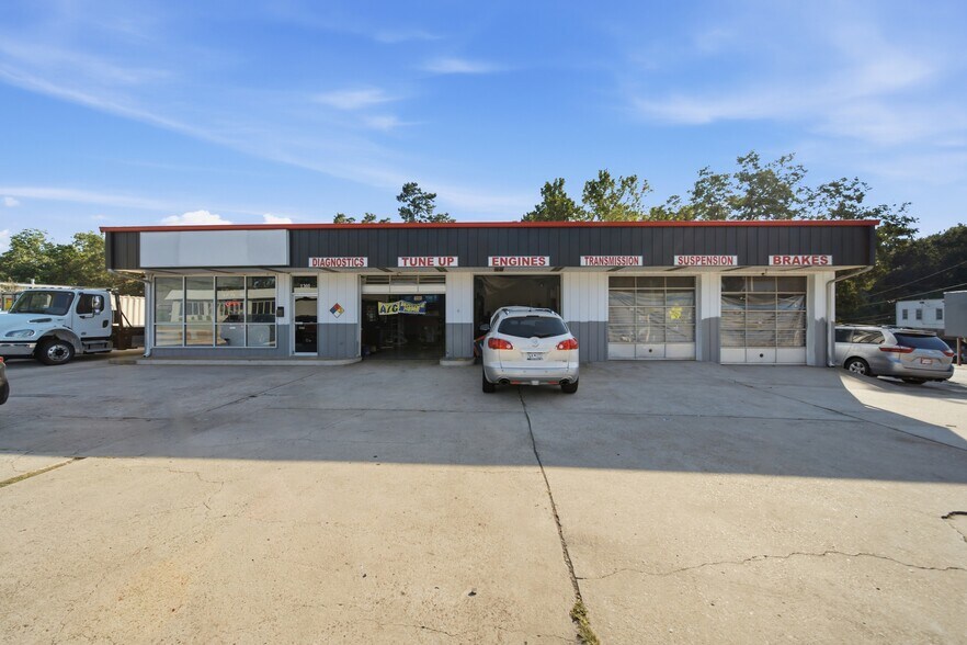 More Photos Of 1201 Broad River Rd, Columbia Auto Repair For Sale
