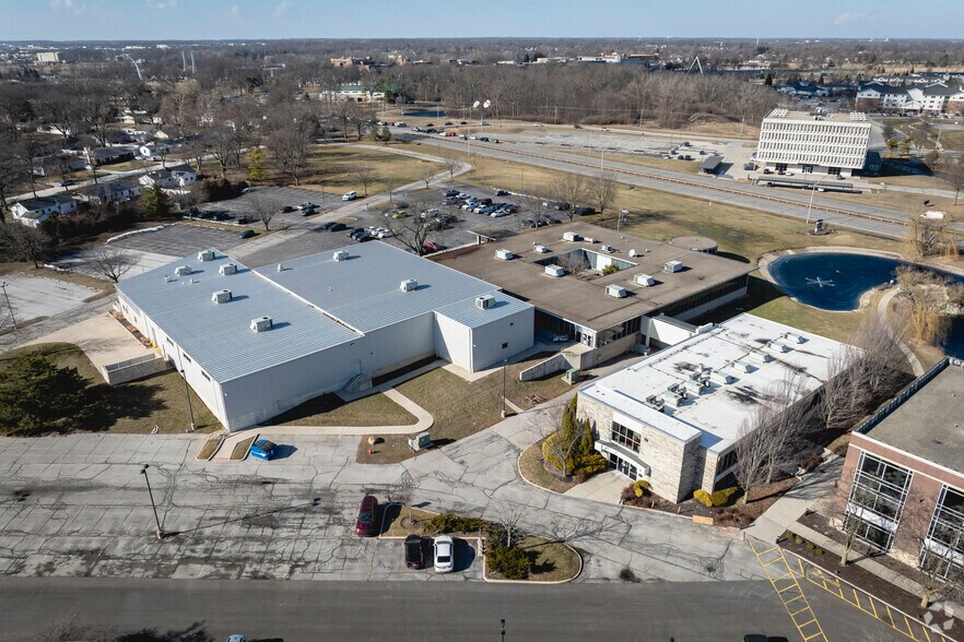 More Photos Of 2980 E Coliseum Blvd, Fort Wayne Industrial For Lease