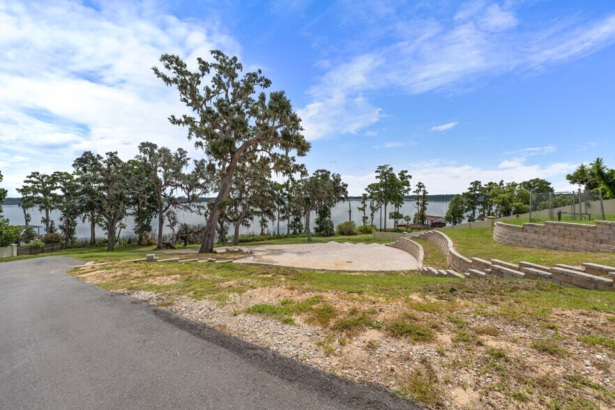 More Photos Of 11901 Fort King Hwy, Thonotosassa Winery Vineyard For Sale