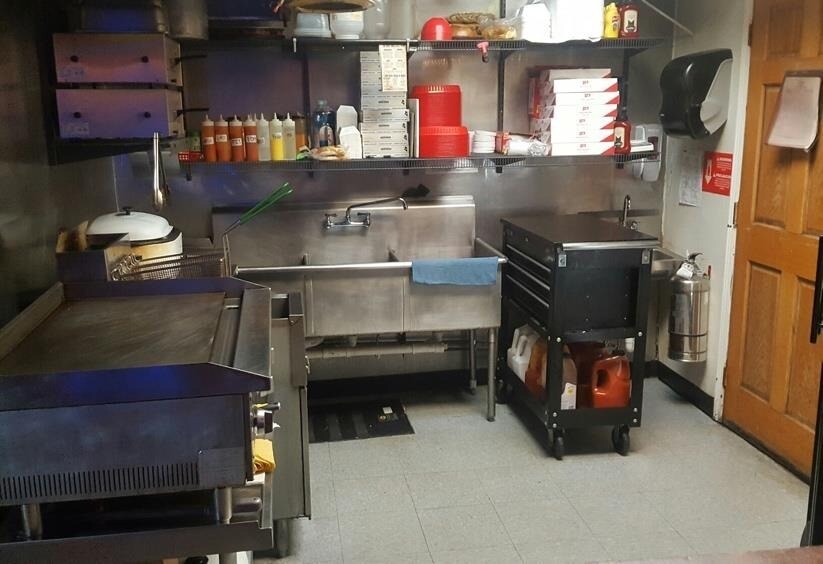 More Photos Of 251 Derby St, Pekin Bar For Lease