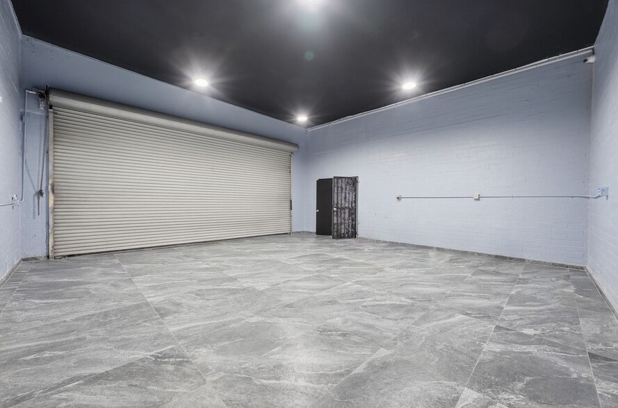 More Photos Of 2692 Imperial Ave, San Diego Storefront For Sale