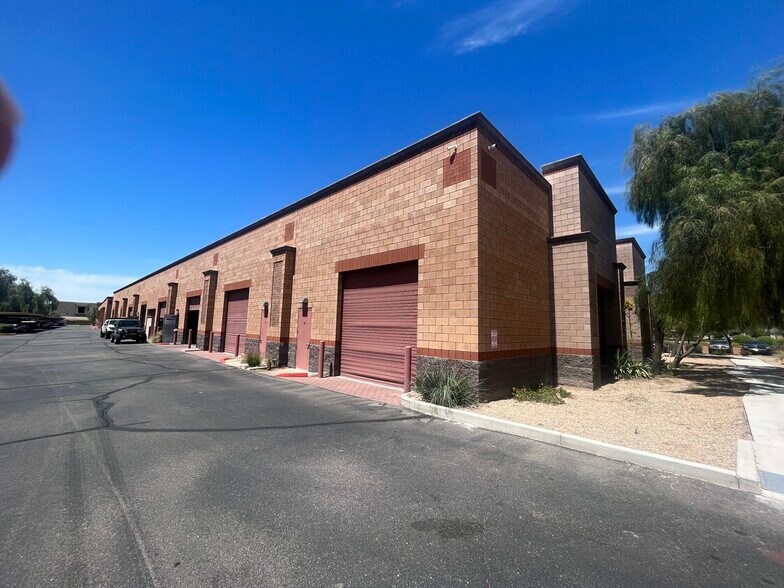 More Photos Of 7447 E Southern Ave, Mesa Warehouse For Sale
