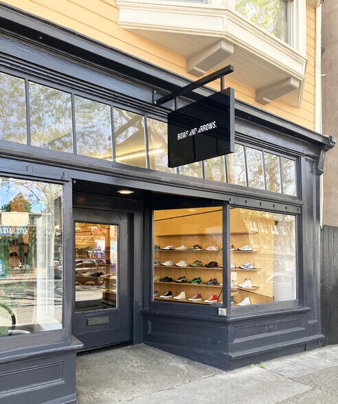 More Photos Of 2595 Telegraph Ave, Berkeley Apartments For Lease