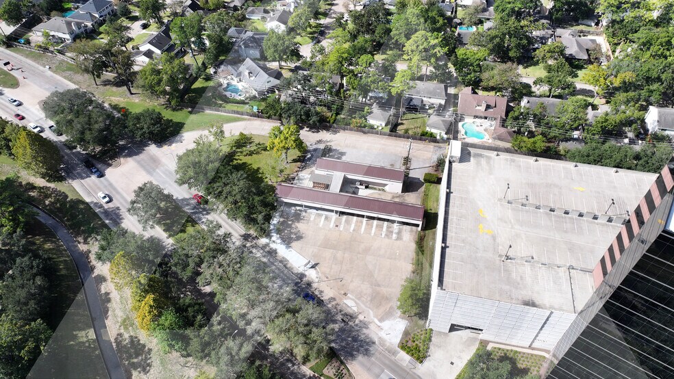 More Photos Of 747 N Eldridge Pky, Houston Bank For Sale